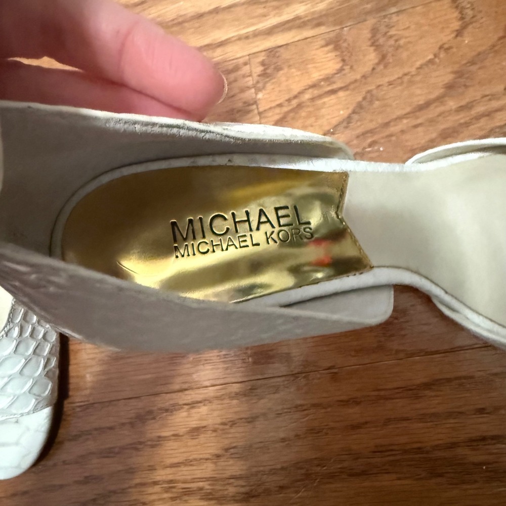 Michael Kors Kristen strappy sandals heels white snake-embossed leather Size 7.5 - Picture 4 of 14